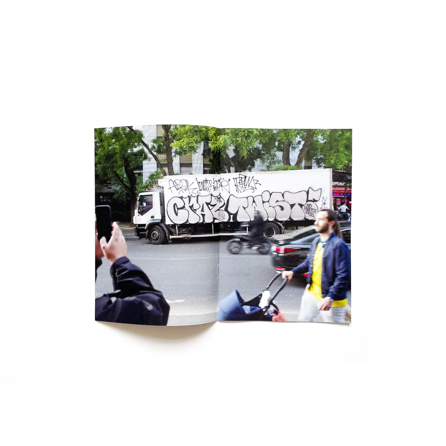 VANDAL TIME STAMP ZINE